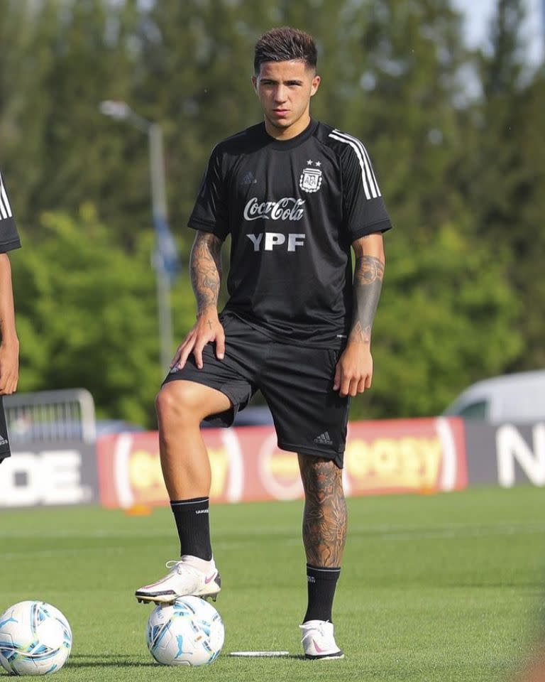 Enzo Fernández y sus primeros pasos en la selección argentina