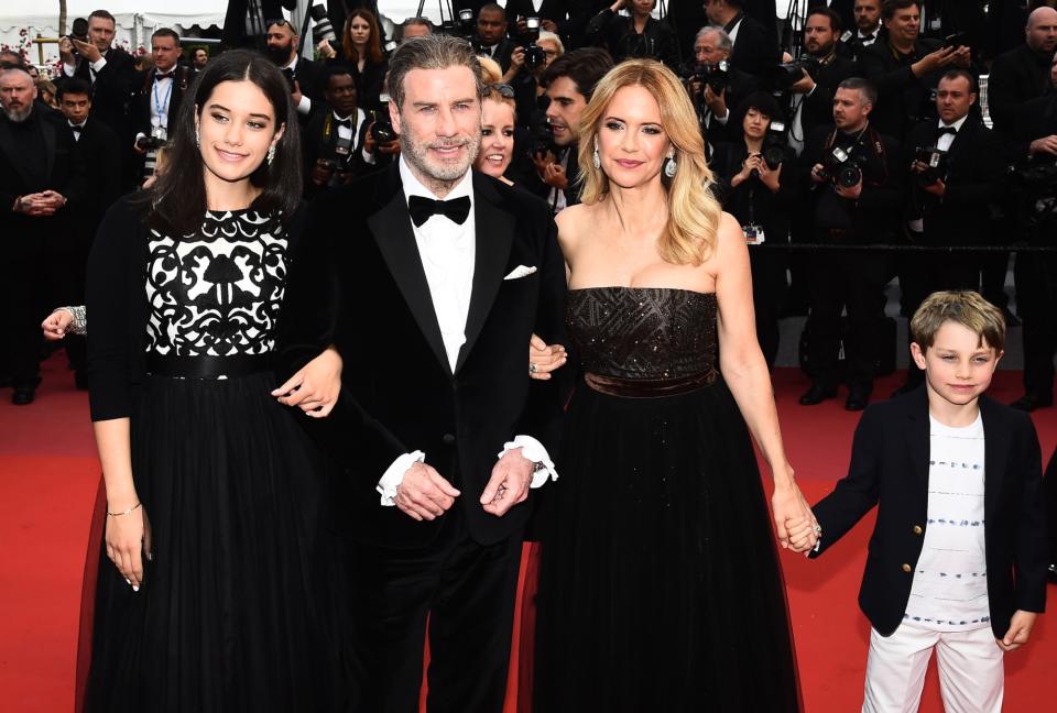 (L-R) john travolta daughter Ella Bleu Travolta, John Travolta, Kelly Preston and Benjamin Travolta at the "Solo: A Star Wars Story" premiere on May 15, 2018. 