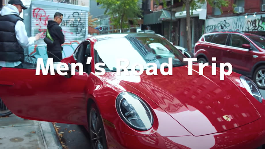 兩人這次要一同駕駛Porsche 911 Carrera 4S來一趟男人的Road Trip。(圖片來源/ 翻攝自 Inside Out YT)