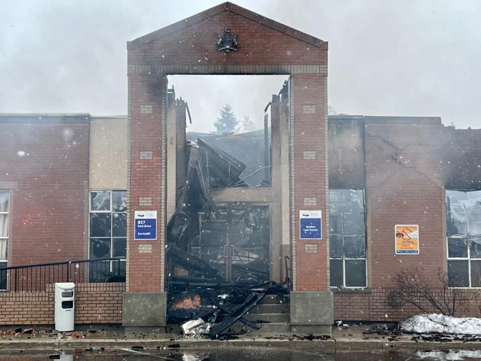 The courthouse in Golden, B.C., was gutted by fire on Monday. (Jet Belgraver/CBC - image credit)