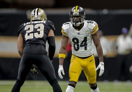 FILE PHOTO: Dec 23, 2018; New Orleans, LA, USA; Pittsburgh Steelers wide receiver Antonio Brown (84) works against New Orleans Saints cornerback Marshon Lattimore (23) during the first quarter at the Mercedes-Benz Superdome. Mandatory Credit: Derick E. Hingle-USA TODAY Sports