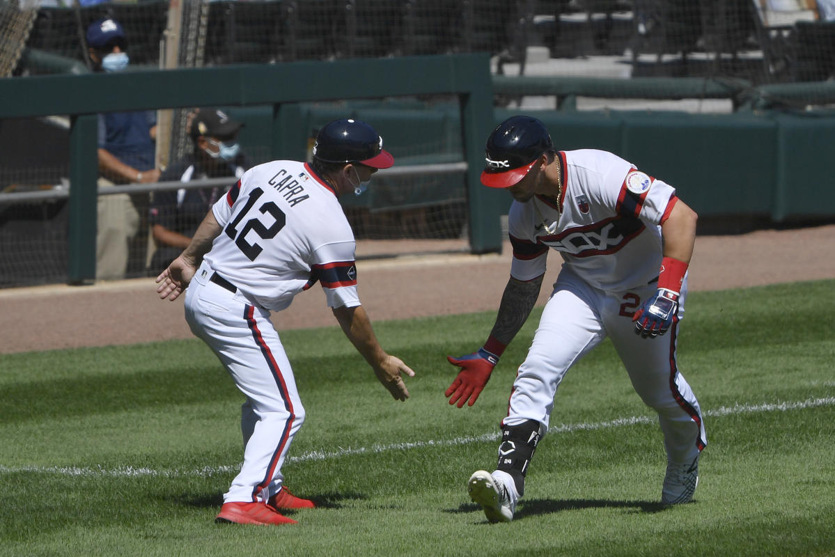 White Sox hit 4 consecutive homers in victory over Cardinals