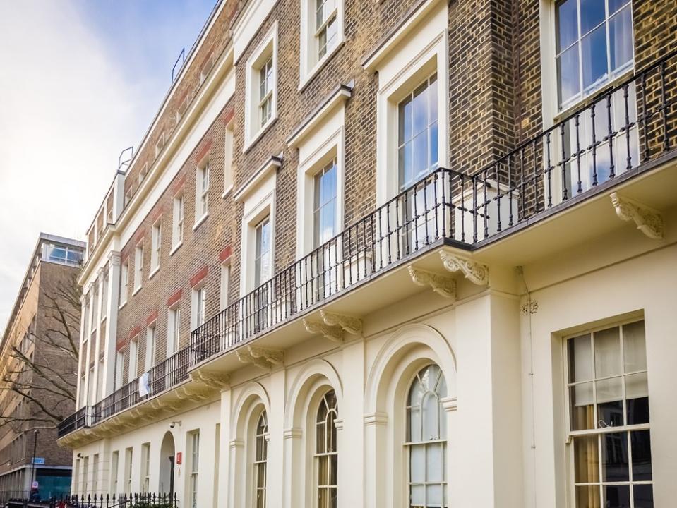 Passfield Hall at the London School of Economics looking great for its class picture — real life experience may vary. London School of Economics