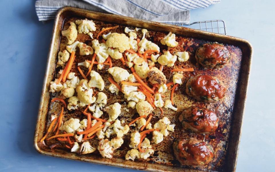 <p>Mark Boughton Photography</p><p>Meatloaf can be a weeknight meal when you divide it into fast-cooking individual portions. Switch out the cauliflower with potatoes or other vegetables, if you'd like.</p><p><strong>Get the recipe: <a href="https://parade.com/842705/communitytable/sheet-pan-meatloaf-with-roasted-cauliflower/" rel="nofollow noopener" target="_blank" data-ylk="slk:Sheet-Pan Turkey Meatloaf;elm:context_link;itc:0;sec:content-canvas" class="link ">Sheet-Pan Turkey Meatloaf </a></strong></p>