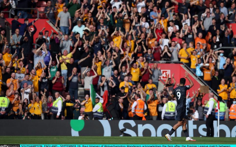 Raul Jimenez of Wolverhampton Wanderers acknowledges the fans after the Premier League match between Southampton and Wolverhampton Wanderers.  - Steve Bardens/Getty Images