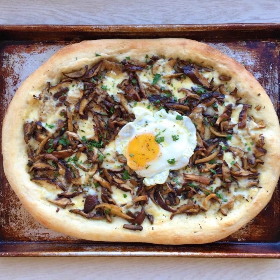 Mushroom-Fontina Pizza with a Fried Egg