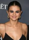 <p>I mean, there's a reason this hairstyle is trending right now! Add a smokey cat eye like Selena for the ultimate look.</p>