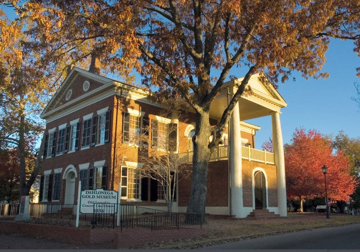 The former courthouse in Lumpkin County is now the Dahlonega Gold Museum.