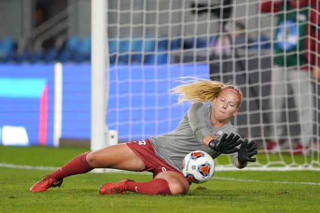 The Stanford Cardinal goalkeeper during warmups for a game against UNC in 2019. (Photo: John Todd/ISI Photos via Getty Images)