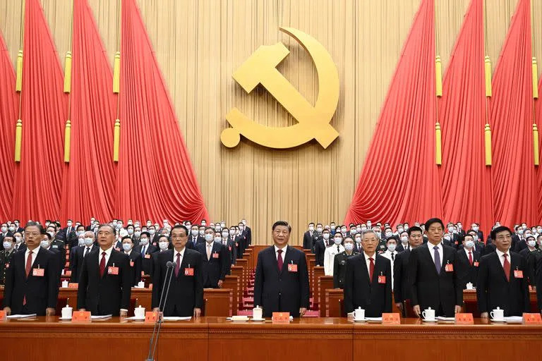 China inaugura el domingo un congreso del partido que se celebra dos veces al año y en el que se espera que el líder Xi Jinping reciba un tercer mandato de cinco años que rompa con los precedentes recientes y se consolide como el político chino más poderoso desde Mao Zedong