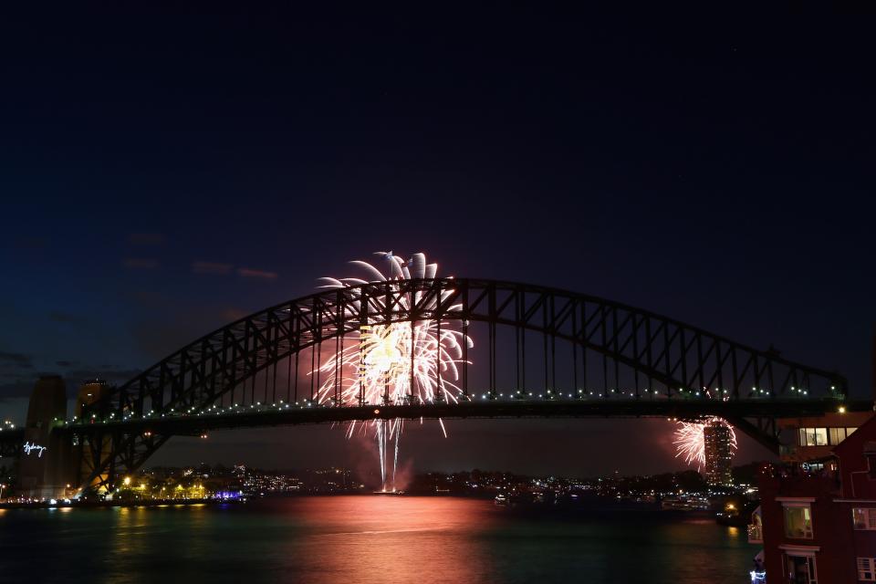 Sydney Celebrates New Year's Eve