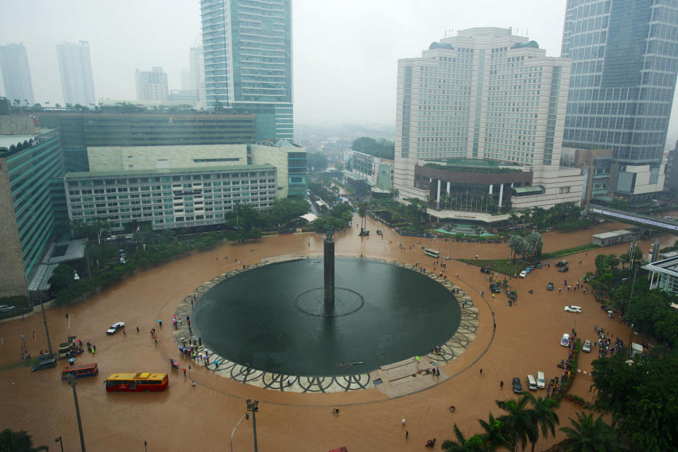 Jakarta Floods Displace Thousands