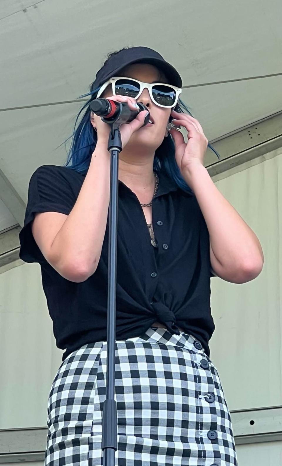 Vindys lead singer Jackie Popovec, shown during a concert at the Firestone Country Club in Akron earlier this month, said she's excited about Saturday's show at the Jackson Amphitheater.