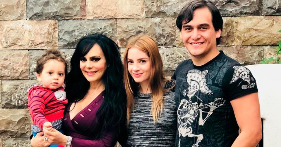 Maribel Guardia con nieto, Imelda Tuñón y Julián Figueroa / Cortesía 