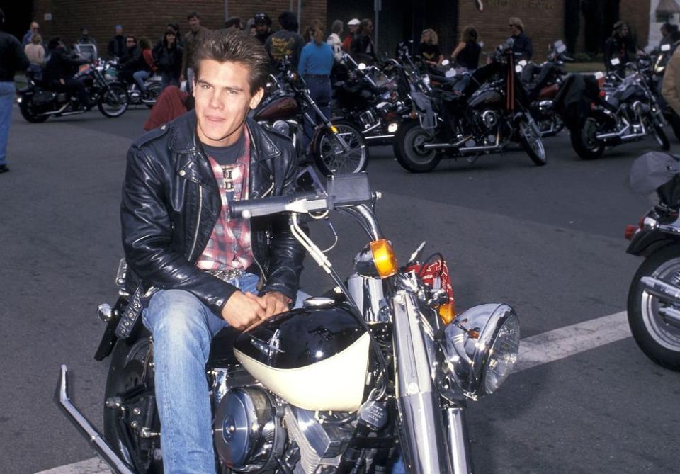 These Retro Photos of Celebrities on Motorcycles Are the Epitome of Cool