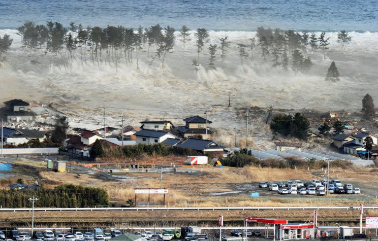 Die über 16 000 Menschen in Japan, die 2011 von derselben Riesenwelle getroffen wurden, die die Katastrophe von Fukushima auslöste, hatten keine Chance. (Bild: ddp)