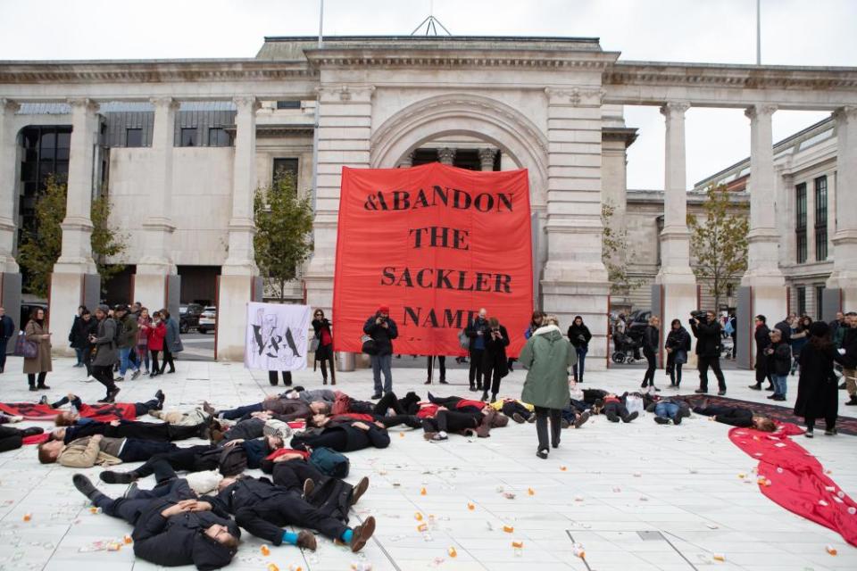 Photographer Nan Goldin with protesters at the V&A’s Sackler Centre, calling for the museum to remove the Sackler name from the wing.