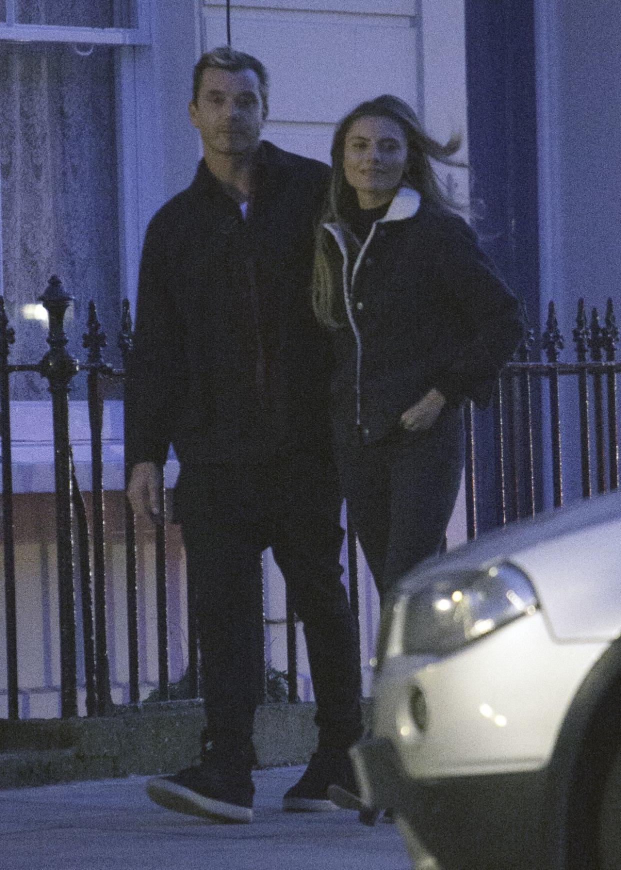 EXCLUSIVE: ***PREMIUM EXCLUSIVE RATES APPLY*** Bush frontman and Itv's The Voice coach, Gavin Rossdale is spotted out kissing a mystery blonde last night whilst strolling around Primrose Hill London. Byline: Crowder/Legge / Splash  Photos taken on March 27th 2017. <P> Pictured: Gavin Rossdale & Mystery Blonde <B>Ref: SPL1469070  270310   EXCLUSIVE</B><BR/> Picture by: Crowder/Legge / Splash News<BR/> </P><P> <B>Splash News and Pictures</B><BR/> Los Angeles: 310-821-2666<BR/> New York: 212-619-2666<BR/> London: 870-934-2666<BR/> photodesk@splashnews.com<BR/> </P>