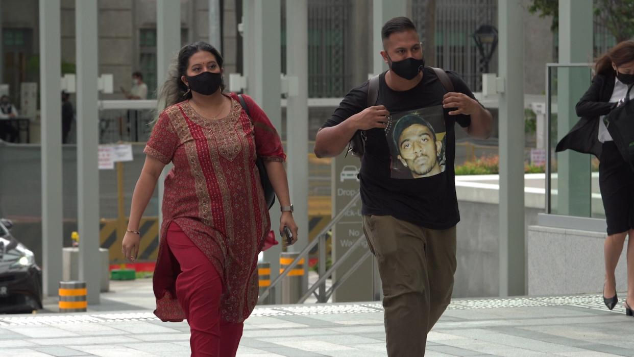 Subhas Nair and sister Preeti Nair arriving at the State Courts on 1 November.  (PHOTO: Yahoo News Singapore/Nick Tan)