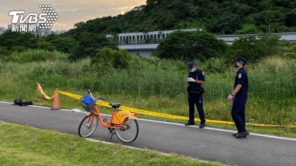 警方獲報到場。（圖／TVBS）