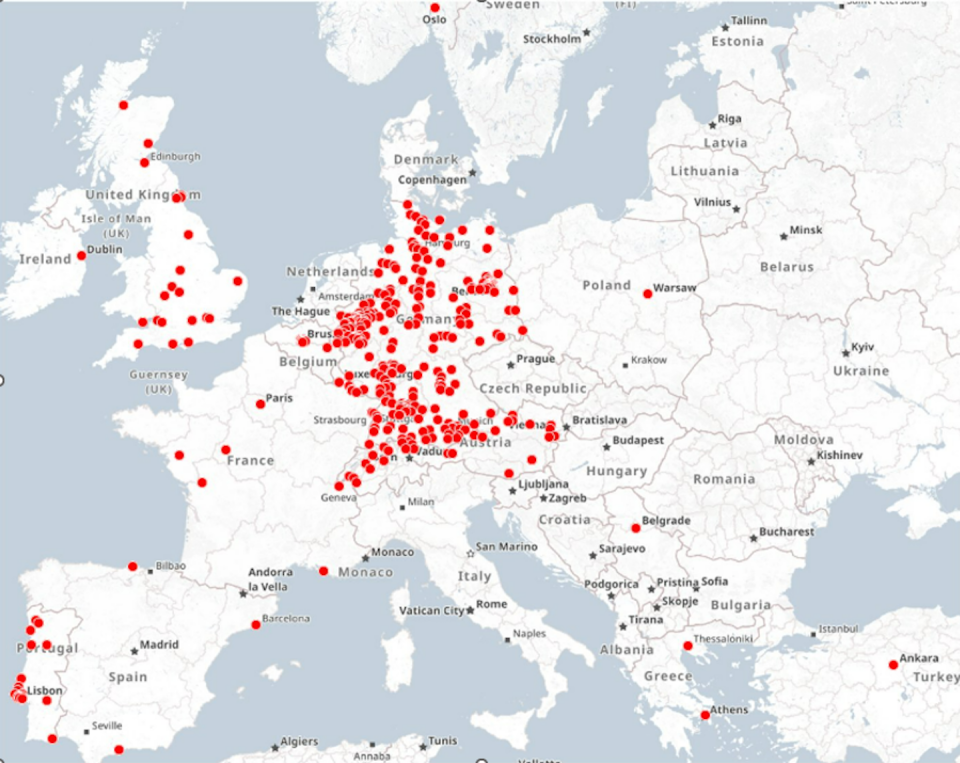 Kidical Mass está organizando un fin de semana de acciones a gran escala del 5 al 7 de mayo, en el que las ciudades europeas acogerán gran número de manifestaciones, BiciBuses y experimentos callejeros. Se puede acceder al mapa interactivo que describe estas acciones en kidsonbike.org. <a href="https://twitter.com/KinderaufsRad/status/1645849196778475531" rel="nofollow noopener" target="_blank" data-ylk="slk:Kidical Mass/Twitter;elm:context_link;itc:0;sec:content-canvas" class="link ">Kidical Mass/Twitter</a>