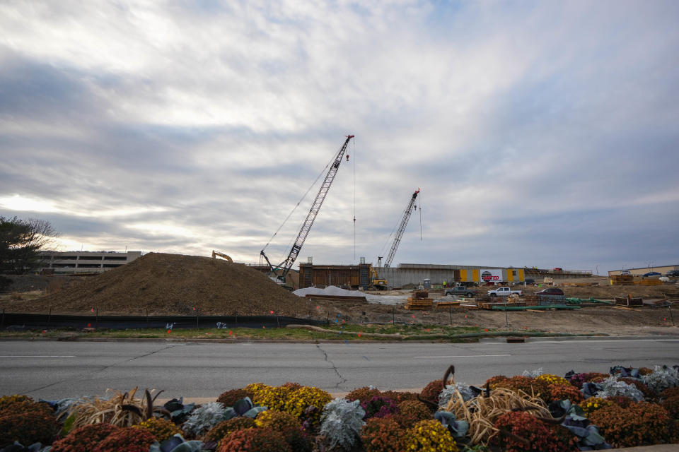 Construction underway at Des Moines International Airport on Monday as fundraising continues for a new terminal, needed to handle ever-growing passenger traffic.