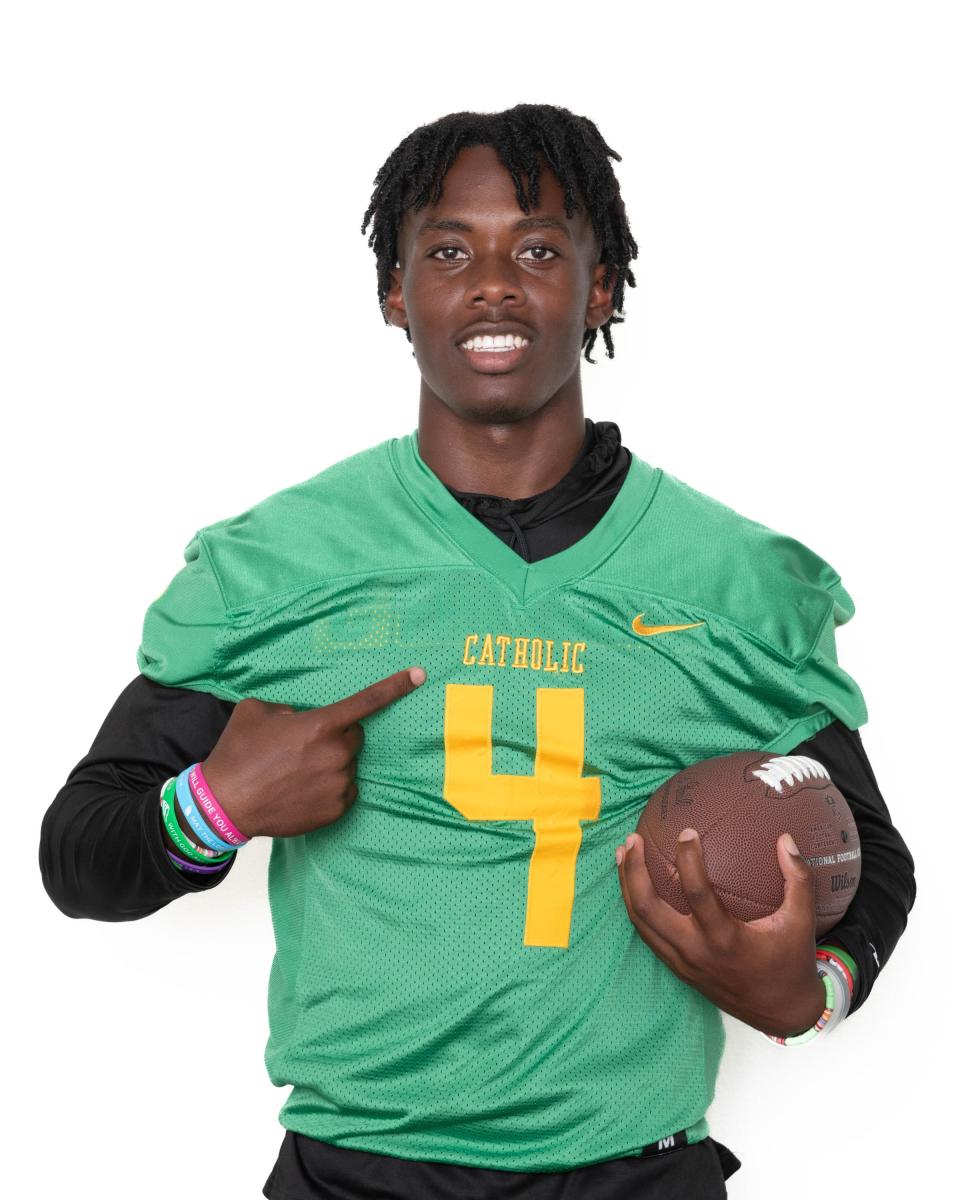 Jayvion Showers - Pensacola Catholic High School - football Super Senior - in Pensacola, August 2023.