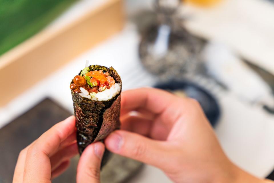 Handroll from Tomokase