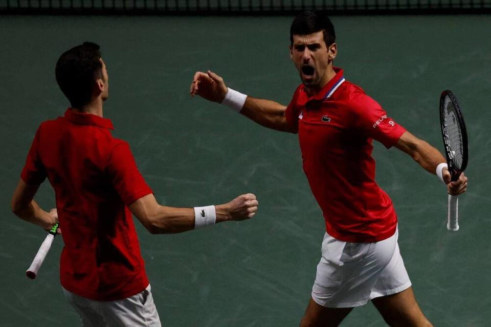 Djokovic führt Serbien ins Halbfinale