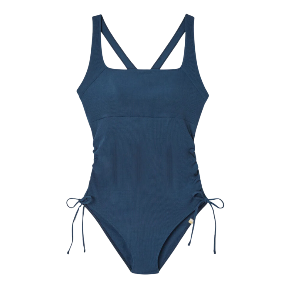 15 Best Maternity Swimsuits, Mom & Expert-Approved 2024
