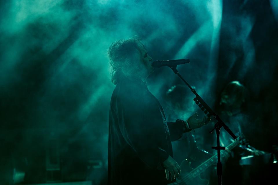 The Cure at Shoreline Amphitheatre in Mountain View, CA, 5/27/2023 (10/31)