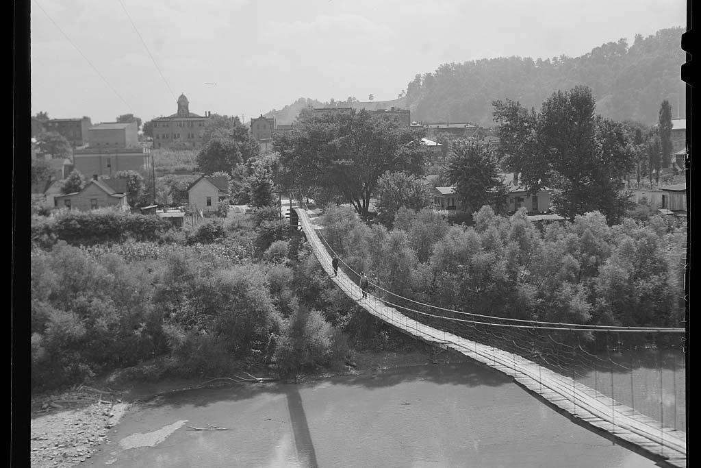 A Swinging Bridge, Kentucky (1940)  