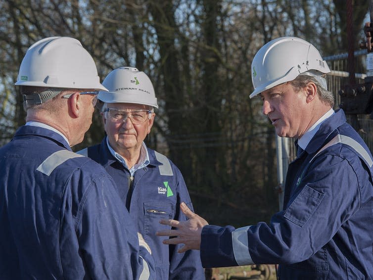 <span class="caption">The then UK prime minister David Cameron visiting a fracking site in Gainsborough, January 13 2014.</span> <span class="attribution"><a class="link " href="https://www.flickr.com/photos/number10gov/11929558763/in/photolist-jbbZZs-jbc1e5-jb9FT2-jbb5nB-jbb7cD-jbc1ks-jbc1X9-jbe4Ly-jbe5fu-TzBguM-TvYG63-To9Uar-TzBgLP-To9Uq6-TvYHzA-Si4z65-TkNSn1/" rel="nofollow noopener" target="_blank" data-ylk="slk:Number 10/Flickr;elm:context_link;itc:0;sec:content-canvas">Number 10/Flickr</a>, <a class="link " href="http://creativecommons.org/licenses/by/4.0/" rel="nofollow noopener" target="_blank" data-ylk="slk:CC BY;elm:context_link;itc:0;sec:content-canvas">CC BY</a></span>