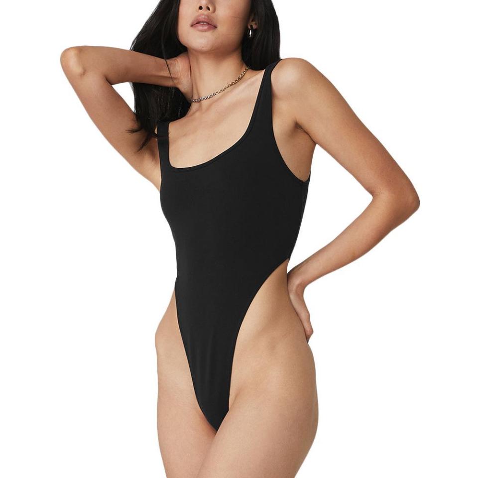 <p><a href="https://go.redirectingat.com?id=74968X1596630&url=https%3A%2F%2Fwww.aloyoga.com%2Fproducts%2Fw8132r-airbrush-hot-shot-bodysuit-black&sref=https%3A%2F%2F" rel="nofollow noopener" target="_blank" data-ylk="slk:Shop Now;elm:context_link;itc:0;sec:content-canvas" class="link ">Shop Now</a></p><p>Airbrush Hot Shot Bodysuit</p><p>aloyoga.com</p><p>$52.00</p>