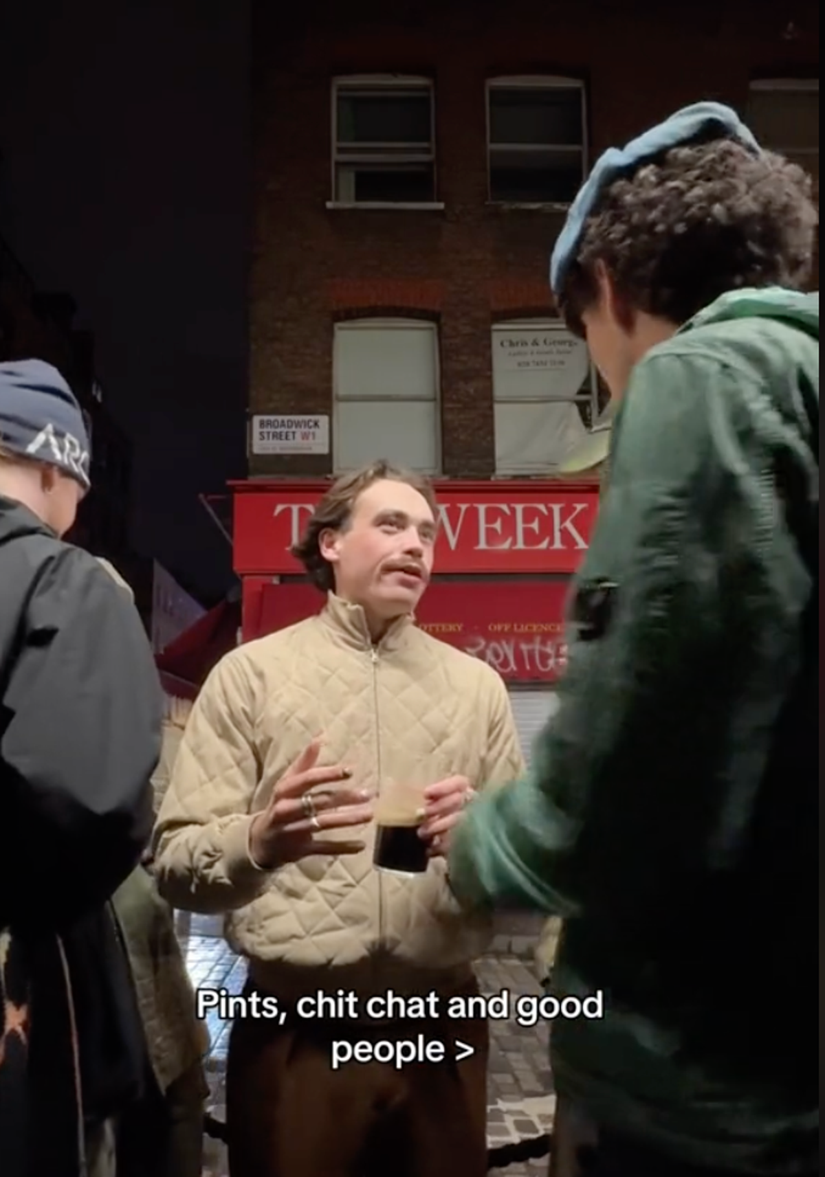 A video of friends drinking pints in Soho has divided the internet (TikTok / maxlpk)