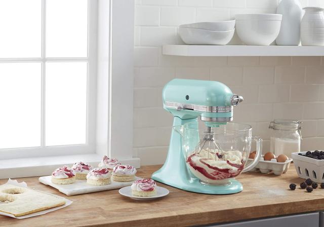 KitchenAid 5-Qt. Artisan Design Series with Glass Bowl Review