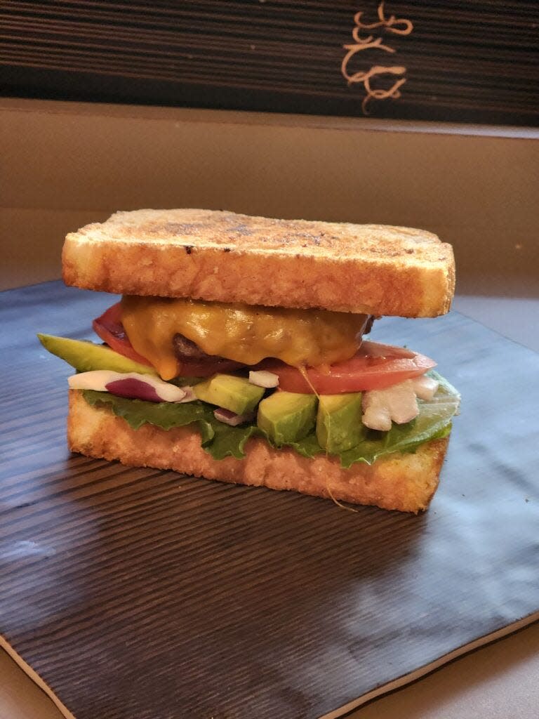 Leonardo's Café's Triple B burger for the 2023 Downtown Sioux Falls Burger Battle.