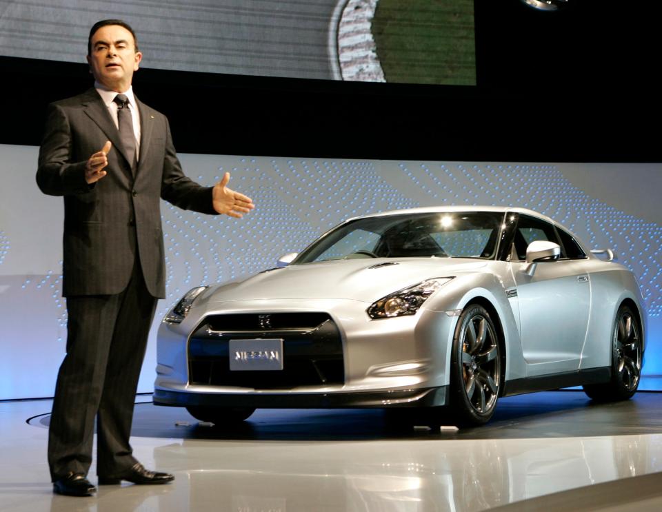 Carlos Ghosn Nissan GTR