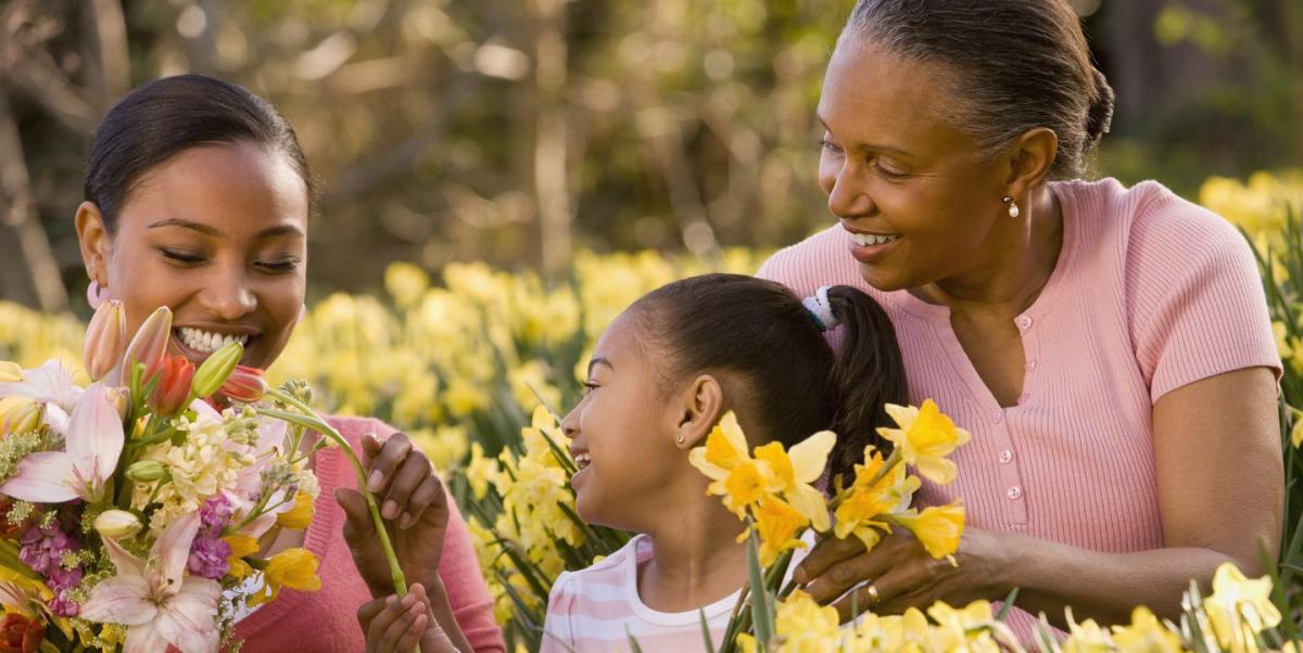 40 Best Mother's Day Bible Verses — Bible Verses About Mothers