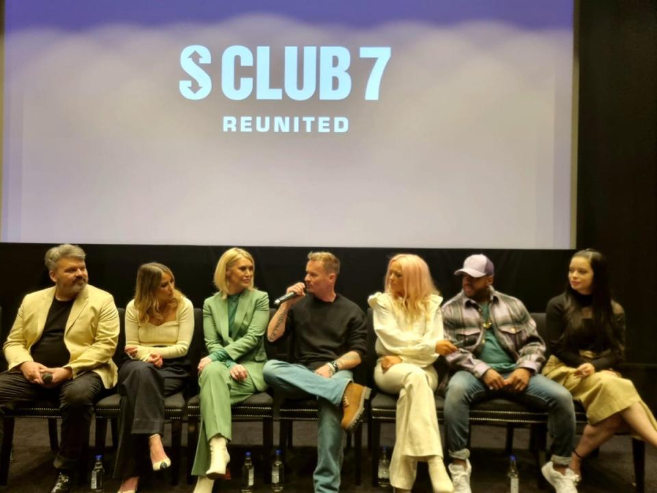 S Club 7 comparece en rueda de prensa en Londres tras anunciar una gira de reunión para conmemorar los 25 años (Tina Campbell / Evening Standard)