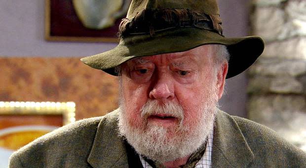 Freddie Jones starred in 'Emmerdale' as Sandy Thomas for over 10 years (Credit: ITV)