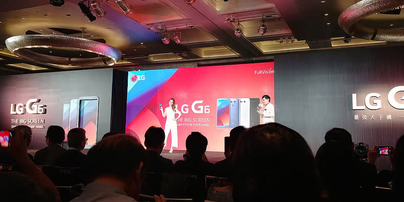 LG G6開箱 單手可掌控的大螢幕手機 廣角拍攝再提升