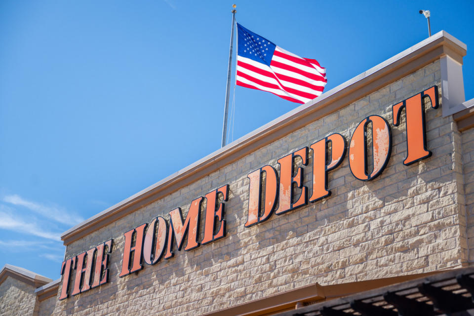 Analysts respond to Home Depot's first-quarter earnings.<p>Brandon Bell/Getty Images</p>