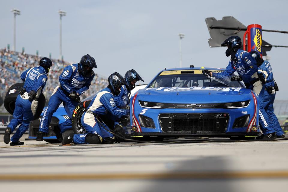 HOMESTEAD, FLORIDA - OCTOBER 22: Kyle Larson, driver of the #5 HendrickCars.com Chevrolet, pits during the NASCAR Cup Series 4EVER 400 Presented by Mobil 1 at Homestead-Miami Speedway on October 22, 2023 in Homestead, Florida. (Photo by James Gilbert/Getty Images)