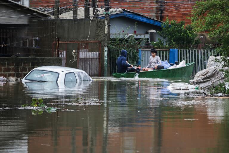  Río Grande do Sul quedó bajo el agua y vive una situación de catástrofe 