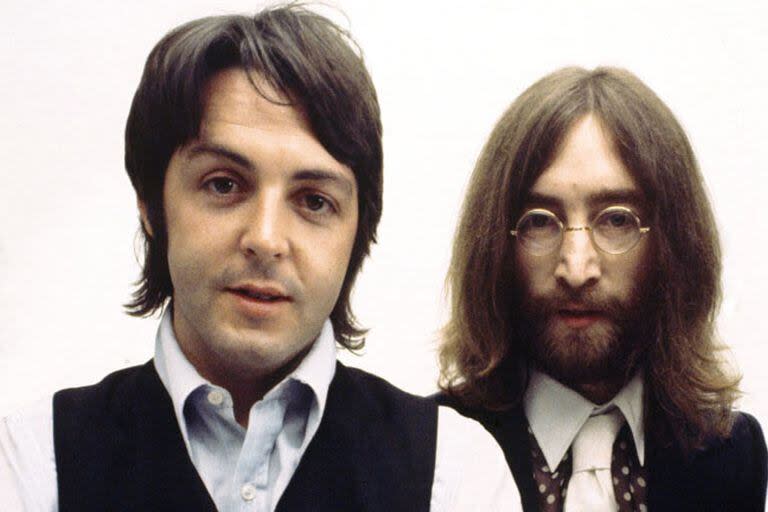 Paul McCartney y John Lennon