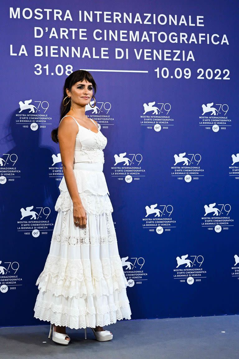 De blanco. La actriz española Penélope Cruz es la protagonista de la película En Los Margenes, dirigida por el actor y realizador hispanoargentino Juan Diego Botto