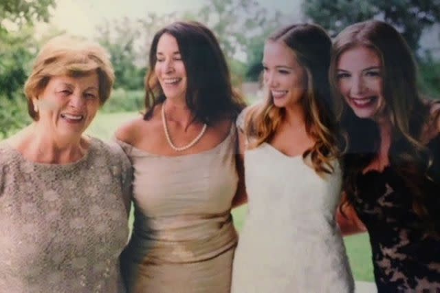 Roy Hagman Karen Smith's mother, Karen Smith, and her two daughters