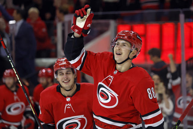 Necas scores in OT, Hurricanes top Sabres