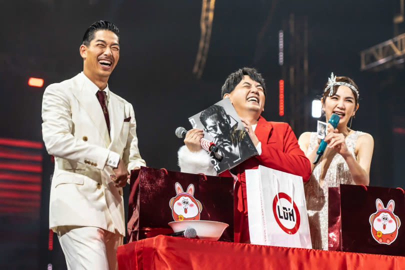「國民姊夫」EXILE AKRIA及Ella陳嘉樺贈出新年大禮給粉絲，成為收視次高。（圖／台視提供）